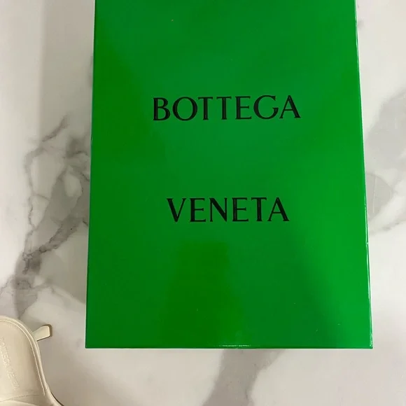 Bottega Veneta 90mm Xl Quilted Leather Slide Sea Salt - Picture 11 of 11